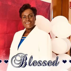 Meet your Posher, Marie lafrance